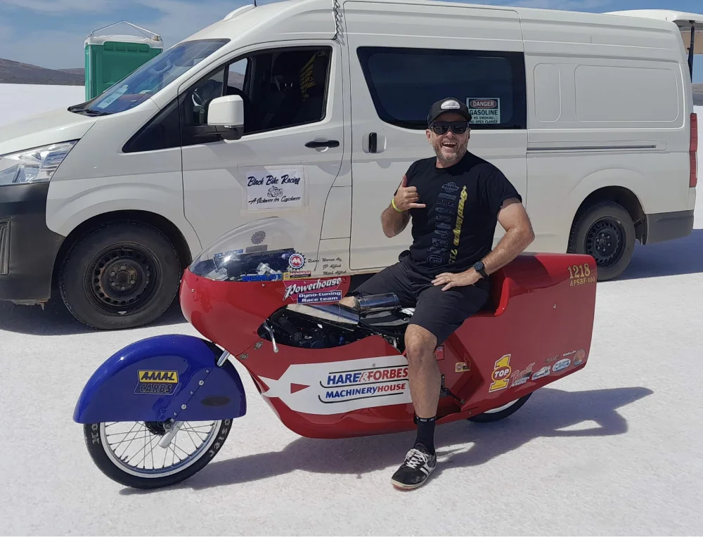 Chasing a motorcycle speed record at Lake Gairdner with the Powerhouse Race Team