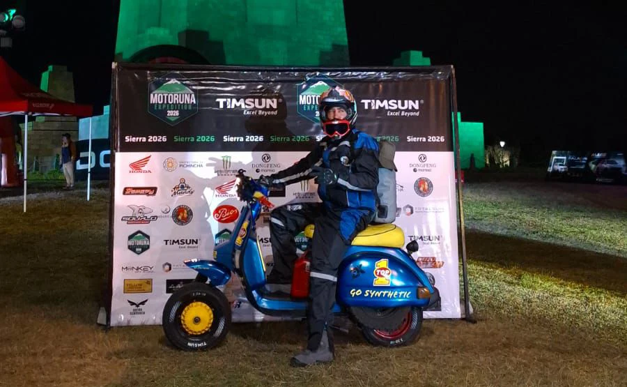 Ruso on his off-road motorcycle vespa at Motoruna